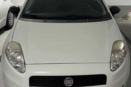 Fiat Punto 92.000 km 3.999 € Hamburg 22089