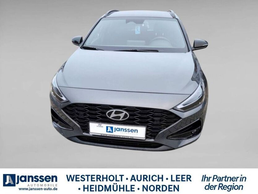 i30