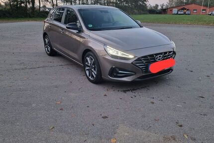 Hyundai i30 89.000 km 14.999 &euro; Bremerhaven 27574