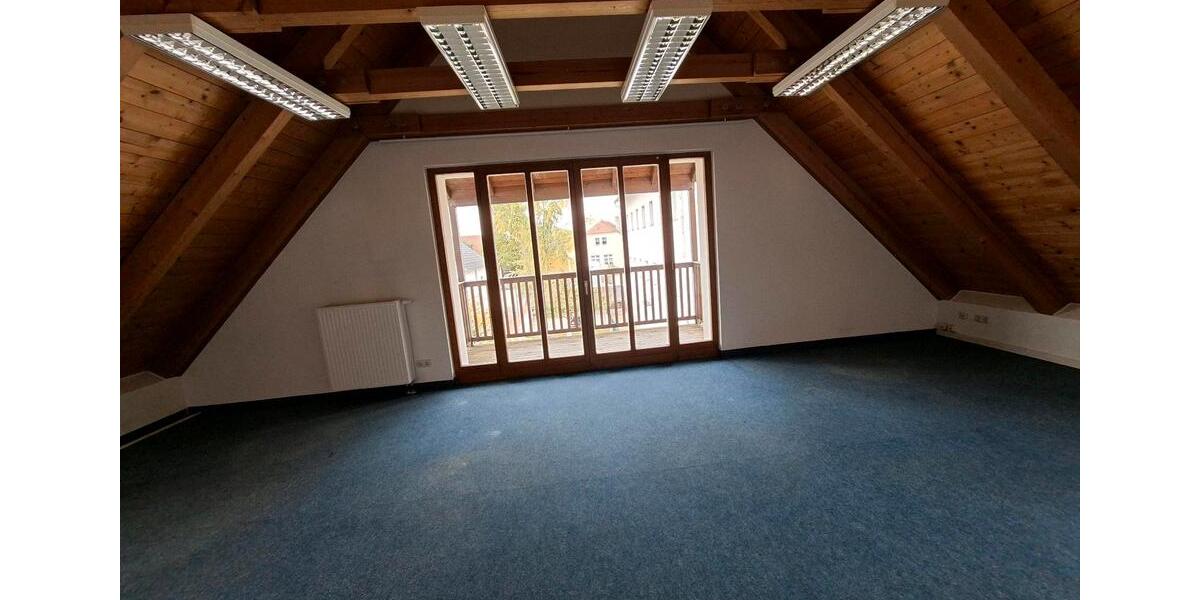 Gewerbeobjekt Regenstauf - 1.000&euro; | Angebot:23139590