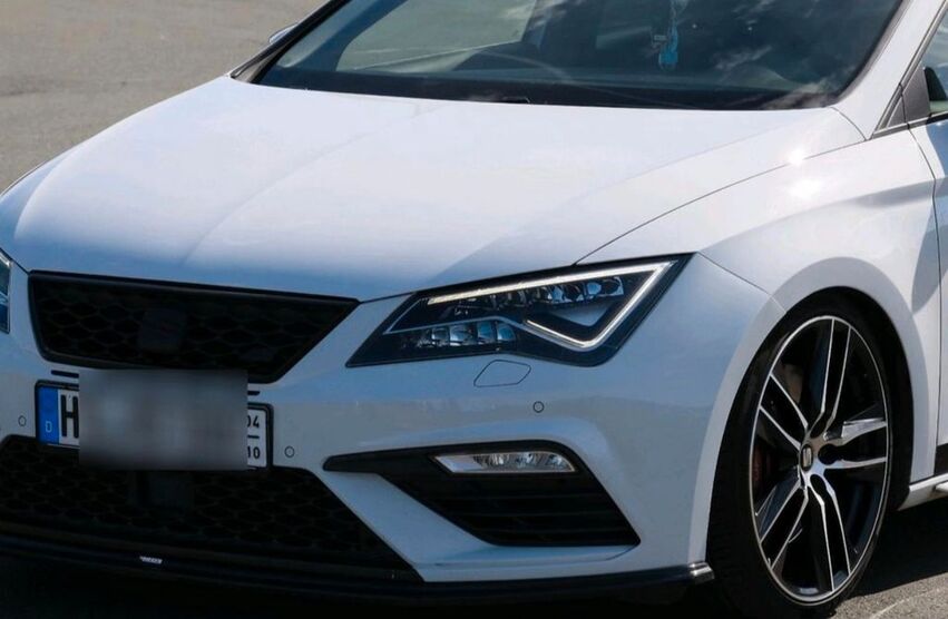 Seat Leon 105.324 km 17.800 € Döhlau 95182