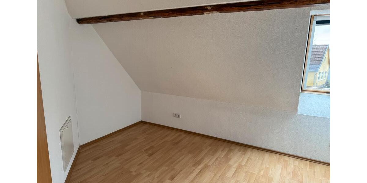 Etagenwohnung Bleicherode - 4 Zimmer, 60 m&sup2;, 520&euro; | Angebot:26142210