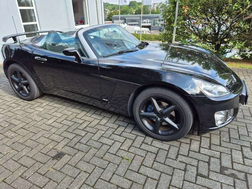 GT