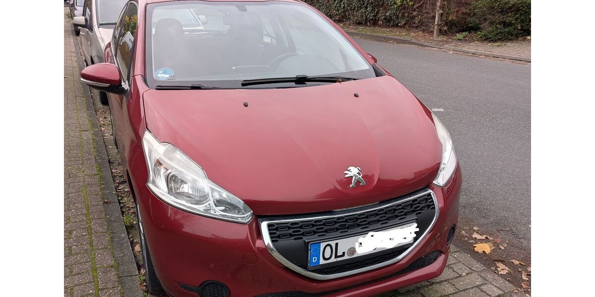 Peugeot 208 138.800 km 3.100 &euro; Oldenburg 26122
