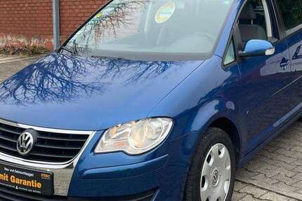 VW Touran 142.300 km 5.450 &euro; Rheinstetten 76287