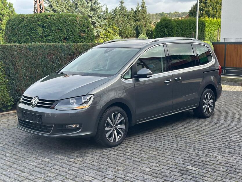 VW Sharan 126.650 km 19.890 € Hohengandern 37318