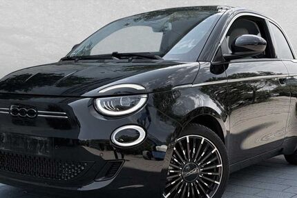 Fiat 500e 12.000 km 28.999 &euro; Regensburg 93059