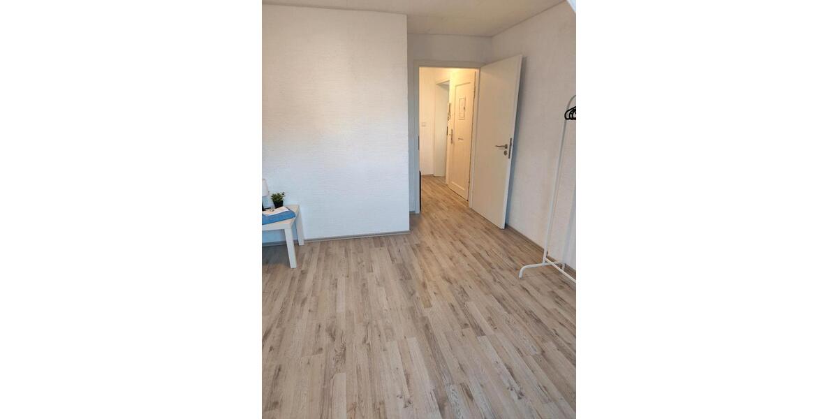 Dachgeschoßwohnung Seelze - 2 Zimmer, 43 m&sup2;, 115.000&euro; | Angebot:25422976