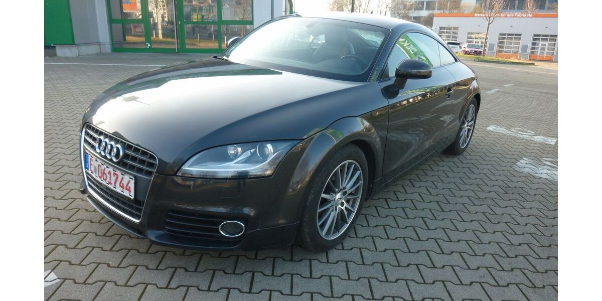 Audi TT 207.000 km 6.900 &euro; Essen 45144