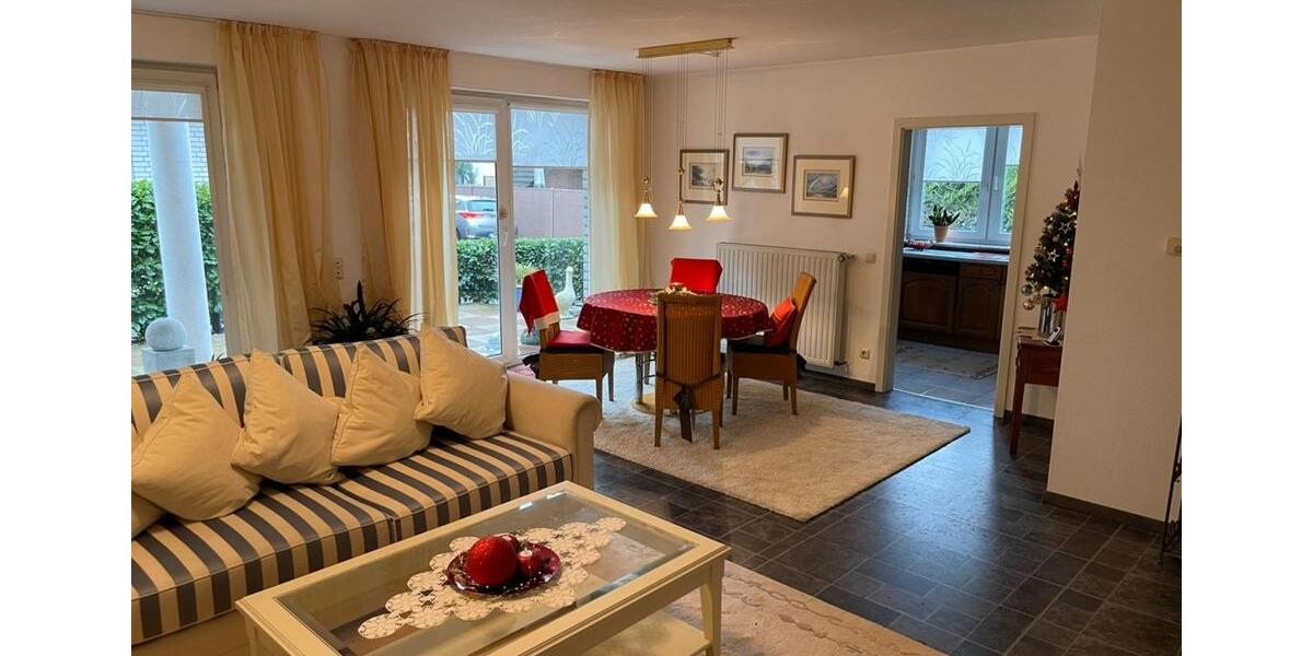 Attraktive Erdgeschosswohnung im Zentrum von Schloß Holte-Stuk. 3 zimmer