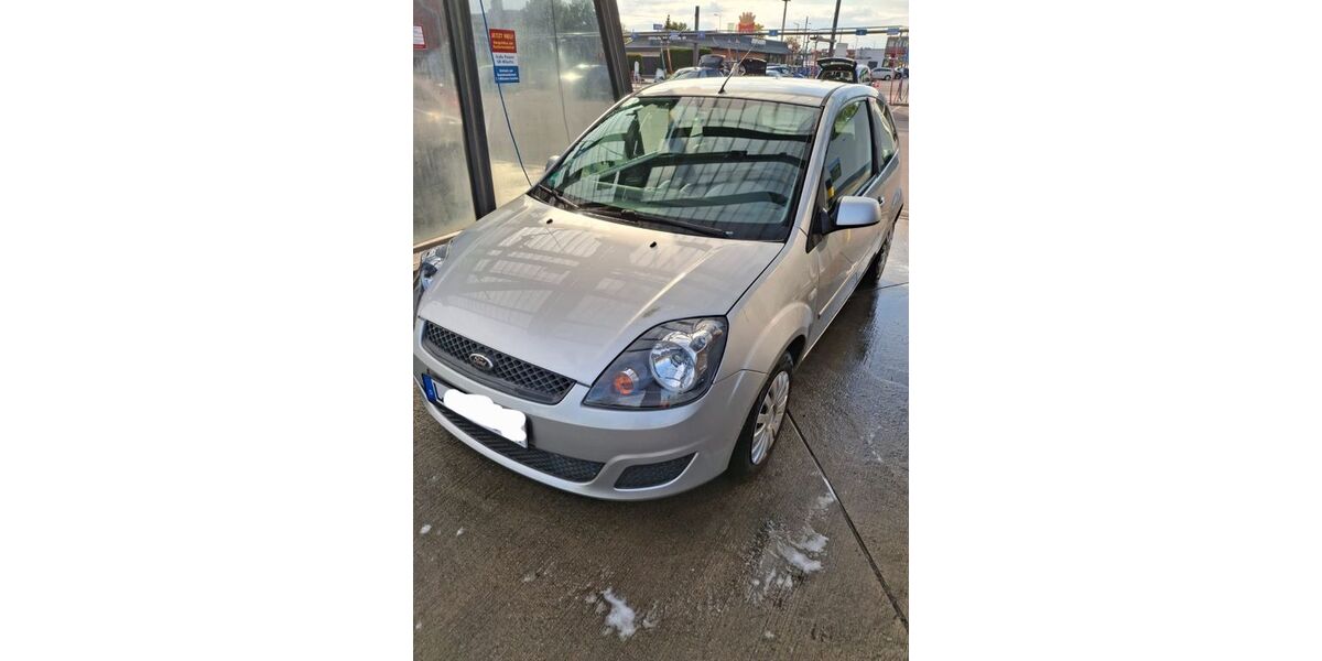 Ford Fiesta 156.533 km 1.500 &euro; Leipzig 04177