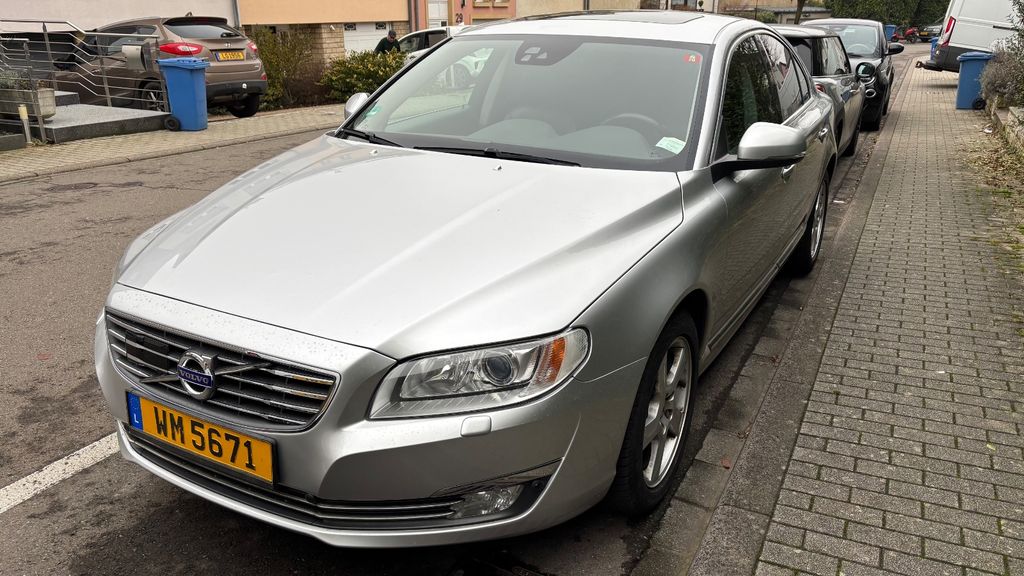 Volvo S80 274.000 km 8.900 &euro; Howald 02524