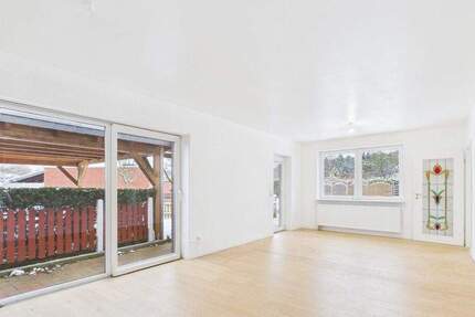 Komfort in Groß Grönau: Terrasse, Carport & Glasfaser - Ideal Paar oder Single, Nähe Uni & Lübeck 1 zimmer