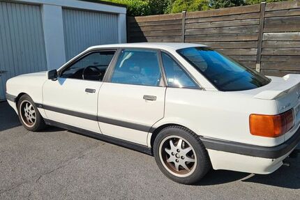 Audi 80