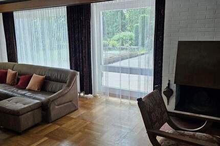 Großzügige Erdgeschoss-Wohnung mit großem Grundstück 4 zimmer