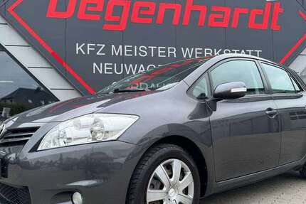 Toyota Auris 129.128 km 6.990 &euro; Mönchhagen 18182