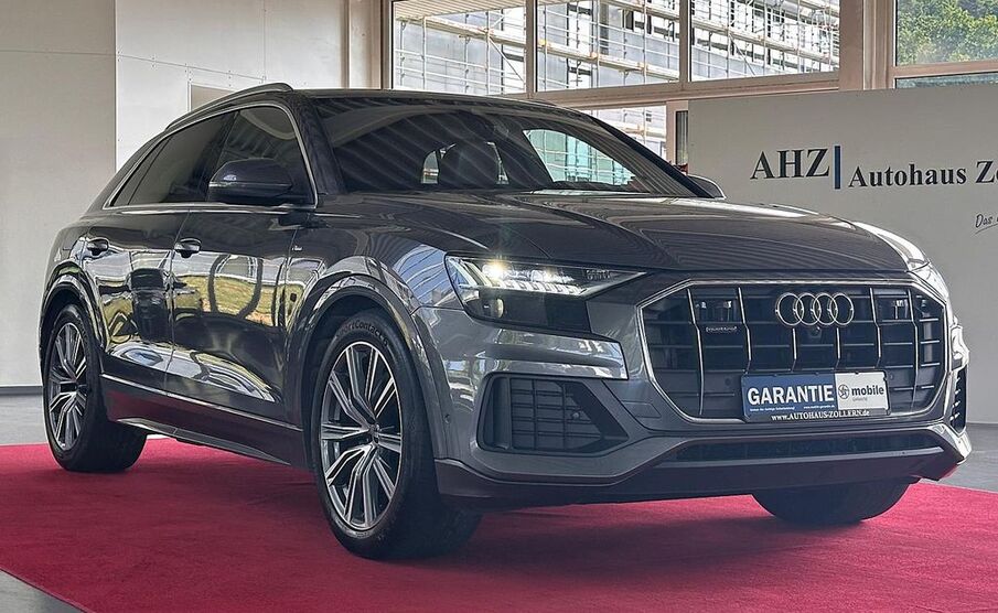 Audi Q8 135.000 km 49.999 € Hechingen 72379