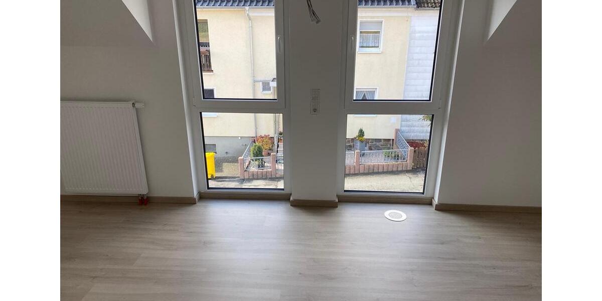 Doppelhaushälfte Biedenkopf - 8 Zimmer, 218 m&sup2;, 799.000&euro; | Angebot:26287848