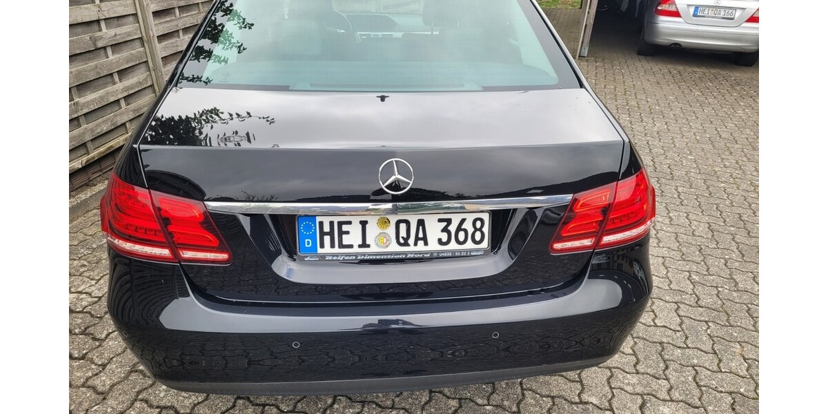 Mercedes-Benz 200 140.000 km 16.700 &euro; Bargenstedt 25704