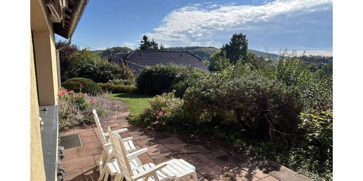 Bungalow Willebadessen - 6 Zimmer, 174 m&sup2;, 299.000&euro; | Angebot:26715376