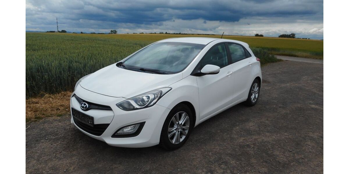 Hyundai i30 99.120 km 7.999 &euro; Kirchheimbolanden 67292