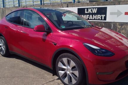 Tesla Model Y 55.000 km 43.435 &euro; Bitburg 54634