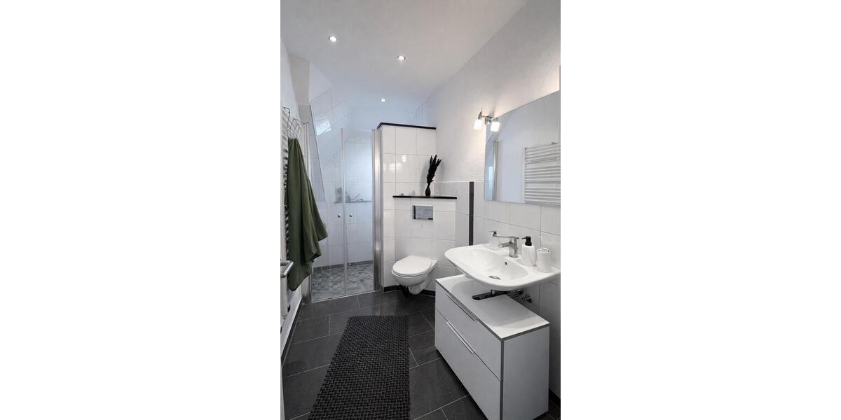 Mehrfamilienhaus, Wohnhaus Löhne - 8 Zimmer, 270 m&sup2;, 435.000&euro; | Angebot:26062269