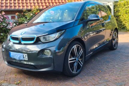BMW i3 156.800 km 8.300 € Hilkenbrook 26897