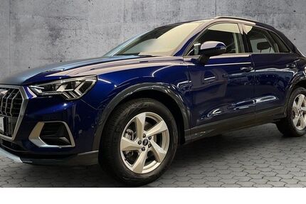 Audi Q3 7.800 km 44.790 € Paderborn 33100