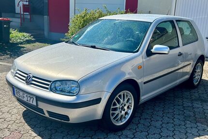 VW Golf 144.600 km 1.600 &euro; Remscheid 42899