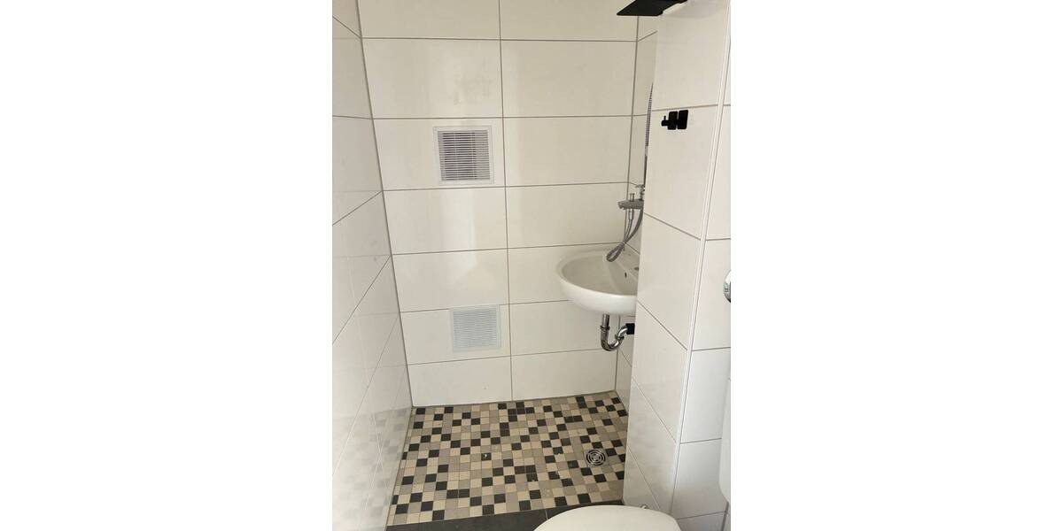 Etagenwohnung Kiel Neumühlen-Dietrichsdorf - 2 Zimmer, 45 m&sup2;, 489&euro; | Angebot:26894608