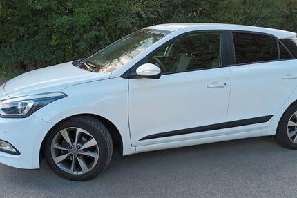 Hyundai i20 94.400 km 11.999 € Pampow 19075