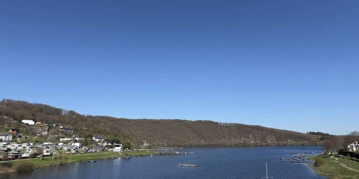 Einfamilienhaus Simmerath / Woffelsbach Woffelsbach - 4 Zimmer, 140 m&sup2;, 440.000&euro; | Angebot:26246214