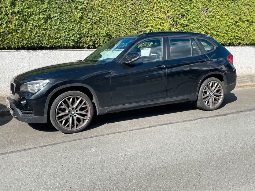 BMW X1 198.000 km 10.500 € Nürnberg 90475