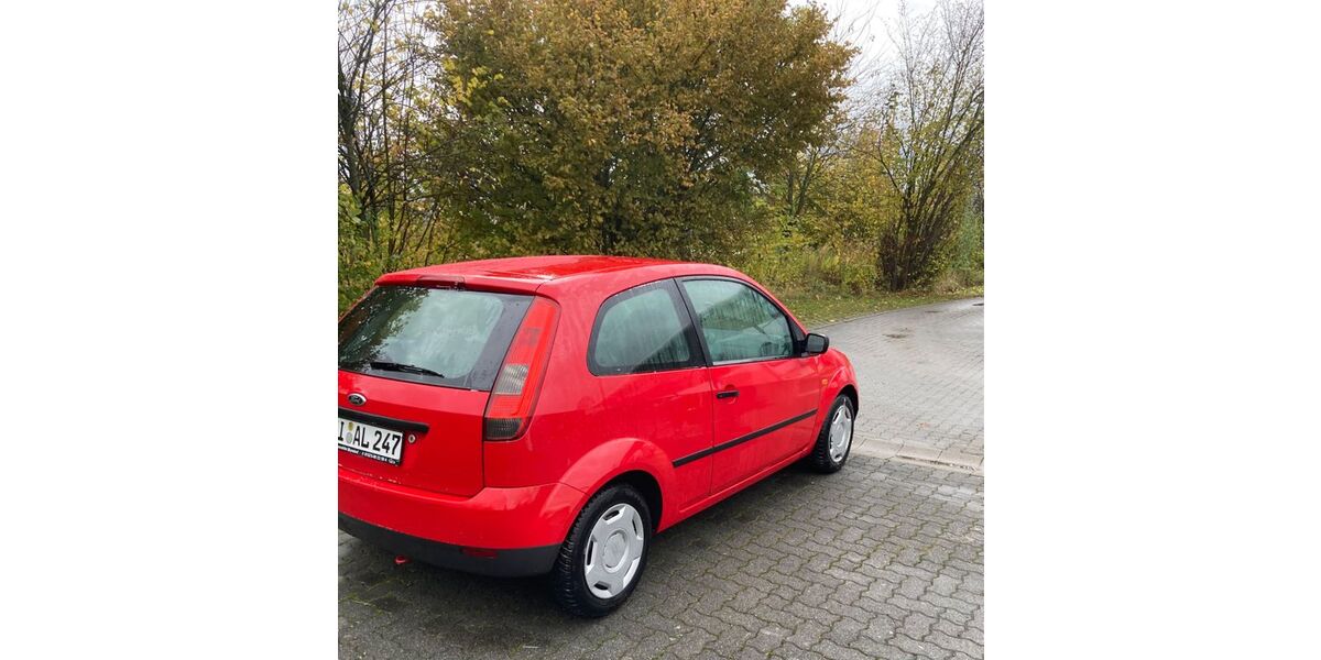 Ford Fiesta 184.000 km 1.350 € Bad Münder 31848