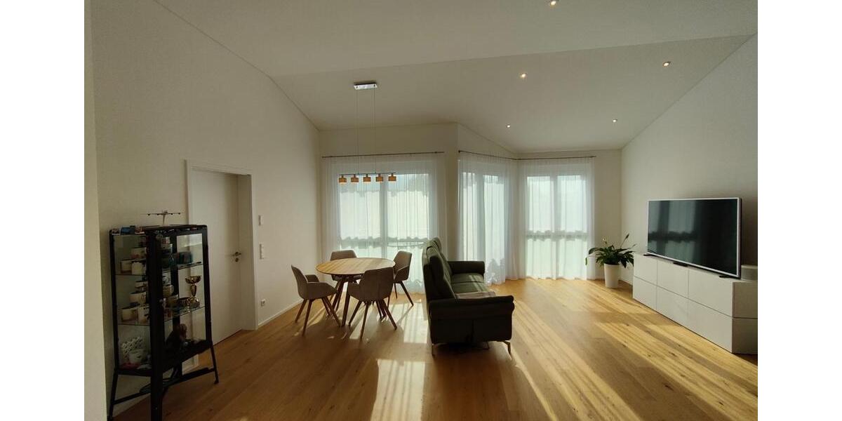 Mehrfamilienhaus, Wohnhaus Jestetten - 2 Zimmer, 72 m&sup2;, 399.000&euro; | Angebot:20460630