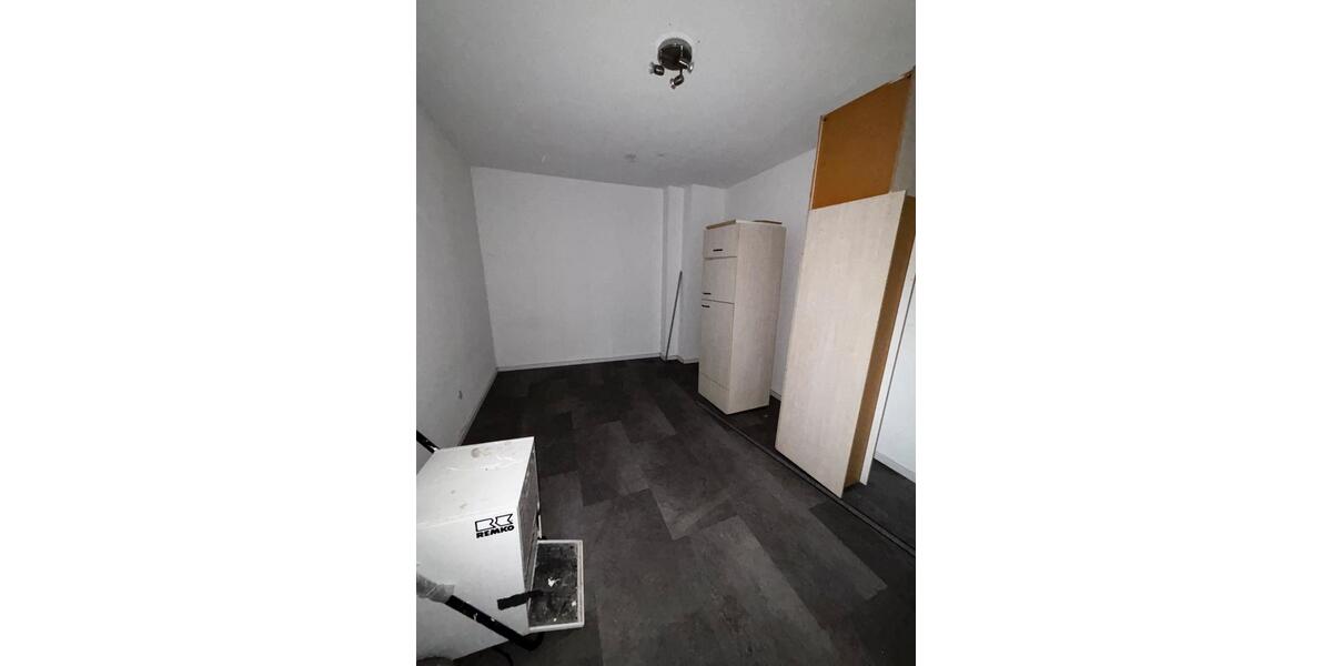 Erdgeschoßwohnung Kaiserslautern Betzenberg - 3 Zimmer, 88 m&sup2;, 1.000&euro; | Angebot:26312871