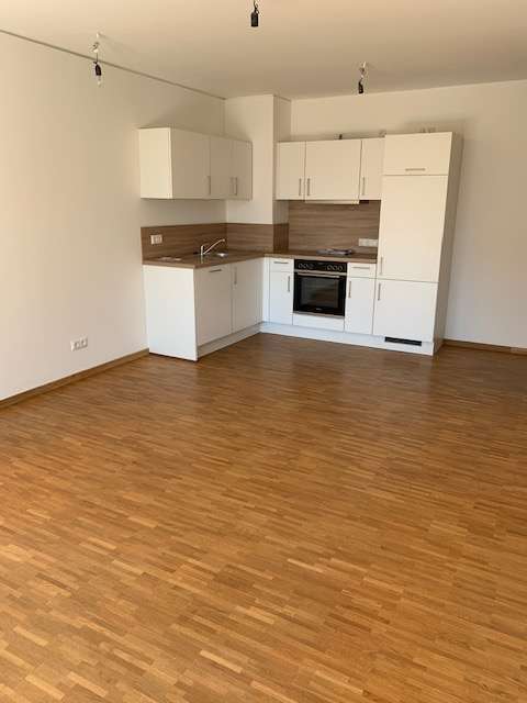 Wohnung zum Mieten in Erlangen 749,68 € 40.55 m²
