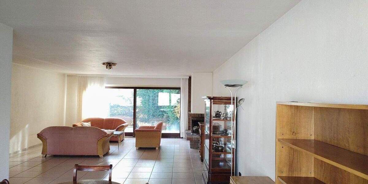 Reihenmittelhaus Bonn Muffendorf - 7 Zimmer, 220 m&sup2;, 695.000&euro; | Angebot:24369985