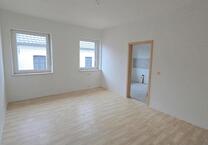 Erstbezug nach Renovierung - Wunderschöne 2 Zimmer-Wohnung