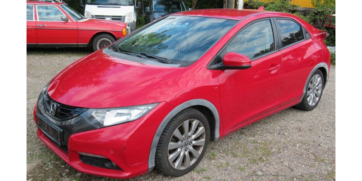 Honda Civic 443.000 km 3.750 &euro; Eisfeld 98673
