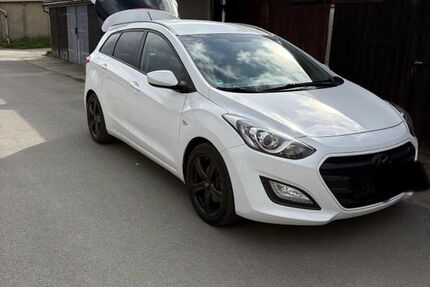 Hyundai i30 135.000 km 8.490 &euro; Chemnitz 09111