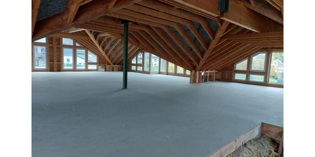 Einfamilienhaus Kirchhundem - 7 Zimmer, 246 m&sup2;, 289.000&euro; | Angebot:26323310