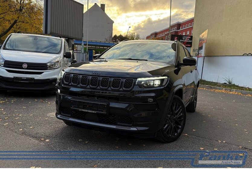 Jeep Compass S Plug-In Hybrid 4WD*Pano*Alpine*360°*CP 99.198 km 19.900 € Berlin 13187