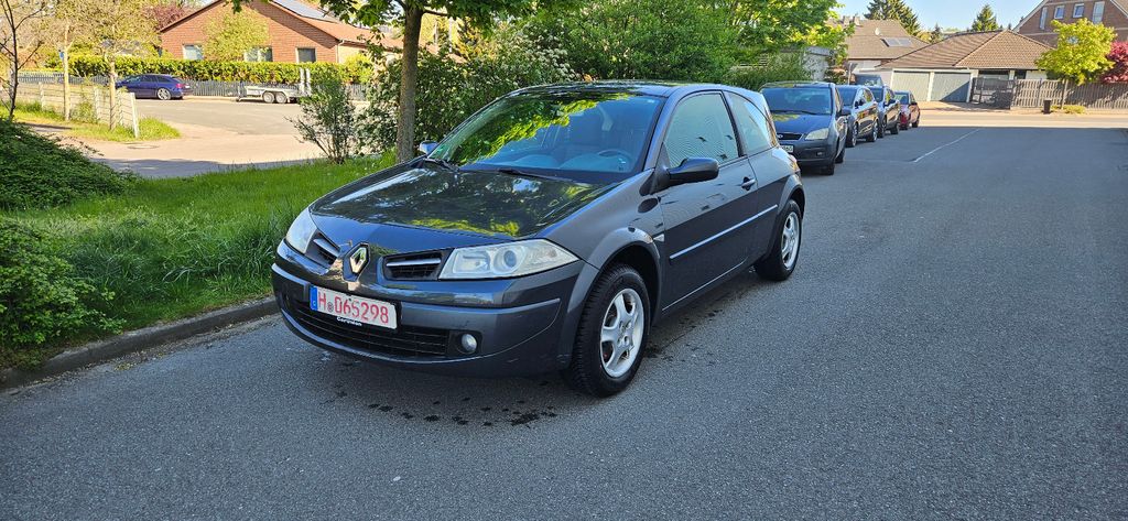 Renault Megane 196.000 km 1.700 &euro; Garbsen 30826