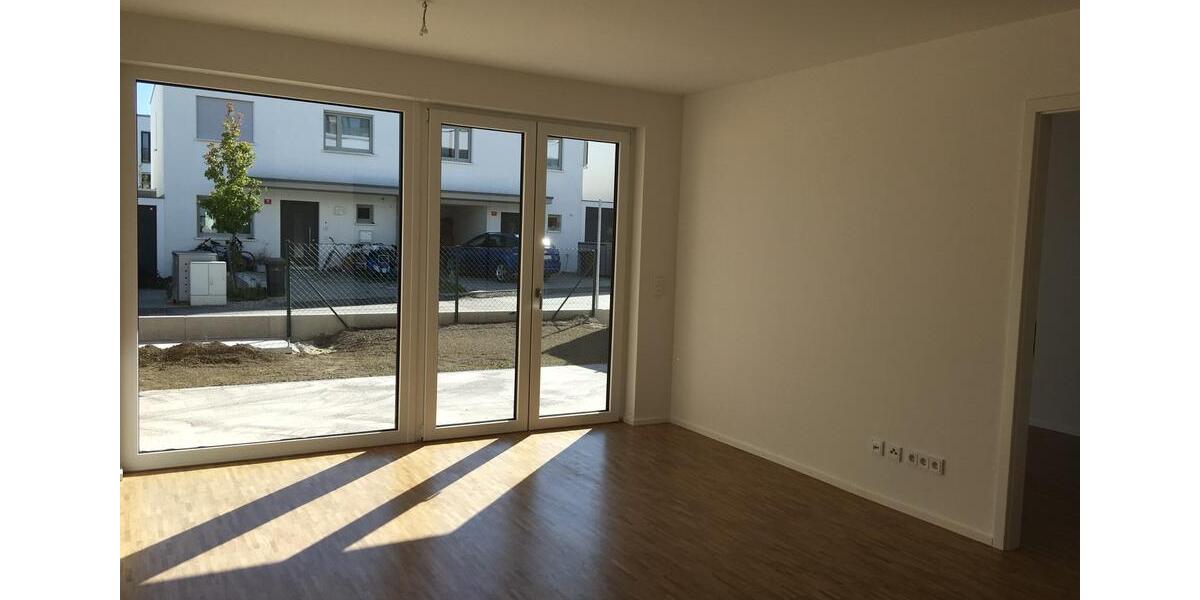 2-Zimmer-Wohnung m. Garten & Terrasse nahe Stein Center, Freising 2 zimmer