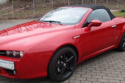 Alfa Romeo Spider 182.915 km 13.980 € Wetzlar 35586