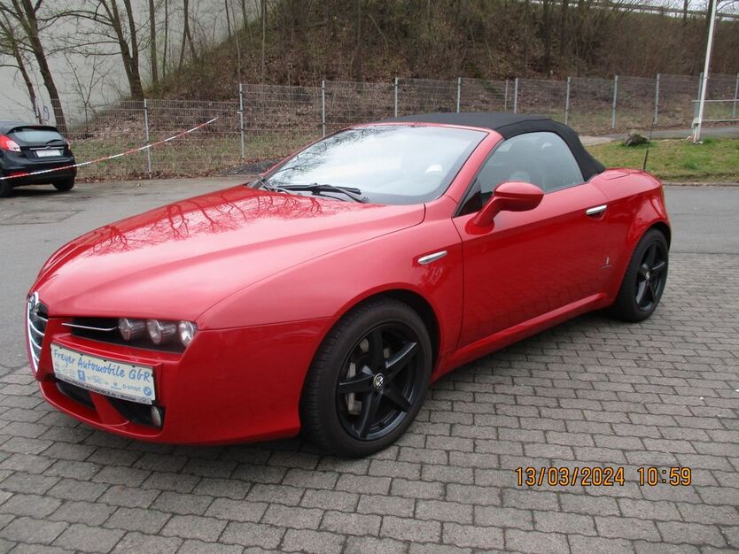 Alfa Romeo Spider 182.915 km 13.980 € Wetzlar 35586