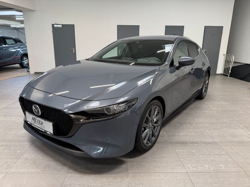 Mazda 3 29.045 km 17.950 € Bad Oeynhausen 32547