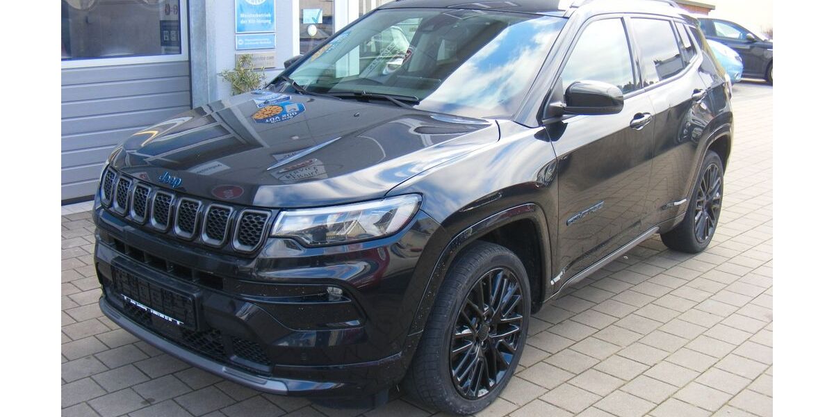 Jeep Compass 79.600 km 21.900 &euro; Weiden 92637